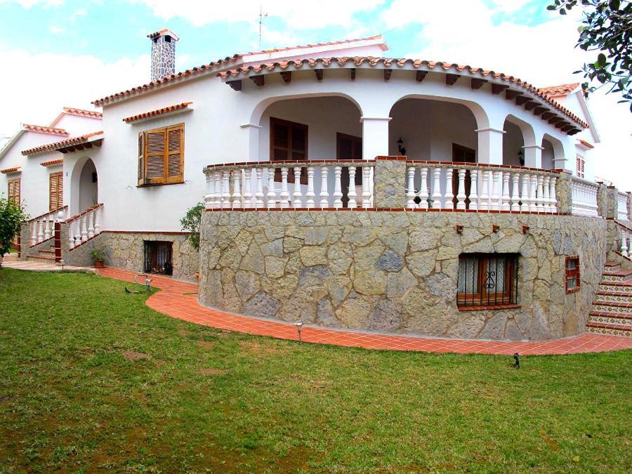 Santa Ana Villa Es Castell  Buitenkant foto